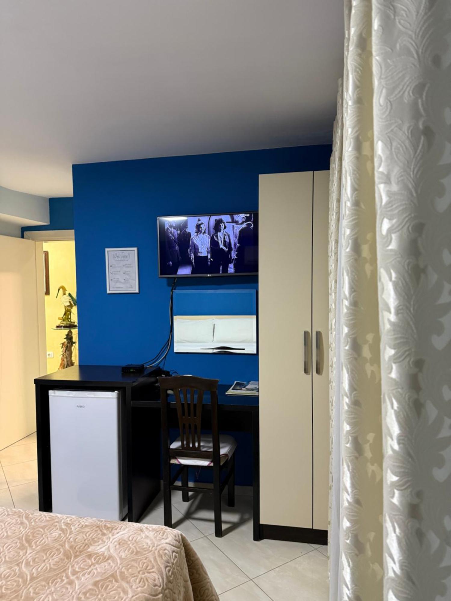 Hotel M&S 地拉那 外观 照片
