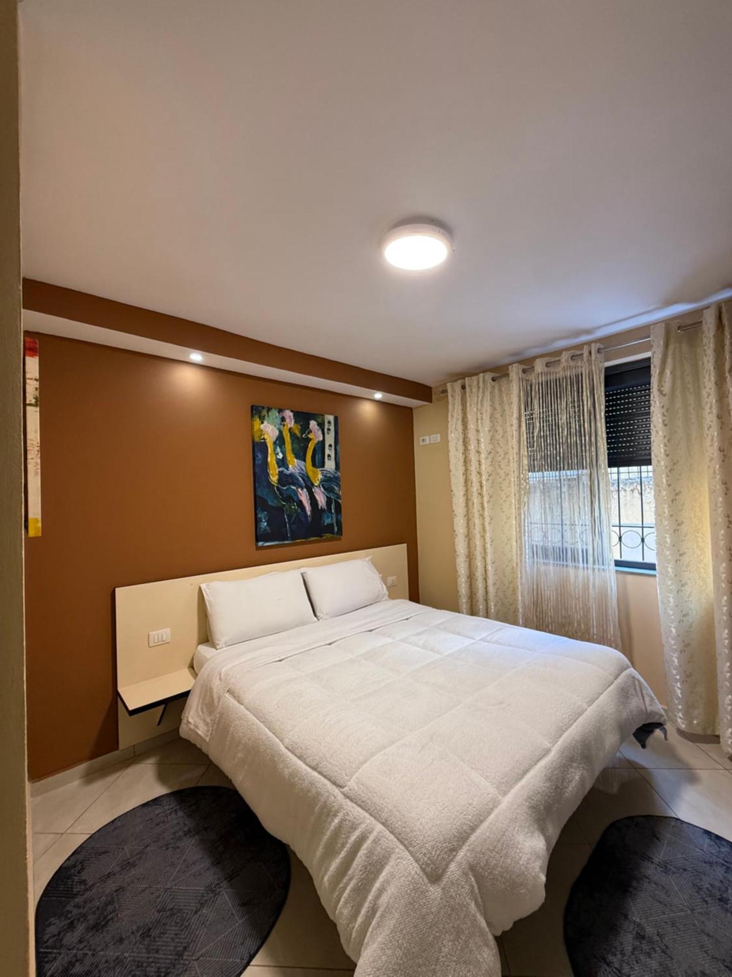 Hotel M&S 地拉那 外观 照片